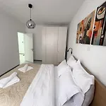 Apartment Bright & Quiet Mountain - Private Parking