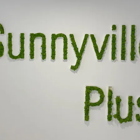 Sunny Mountain - Private Parking Apartment