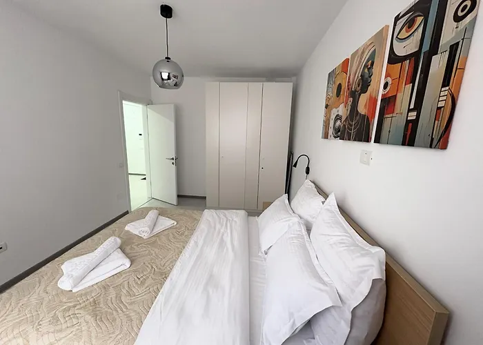 Apartament Bright & Quiet Mountain - Private Parking