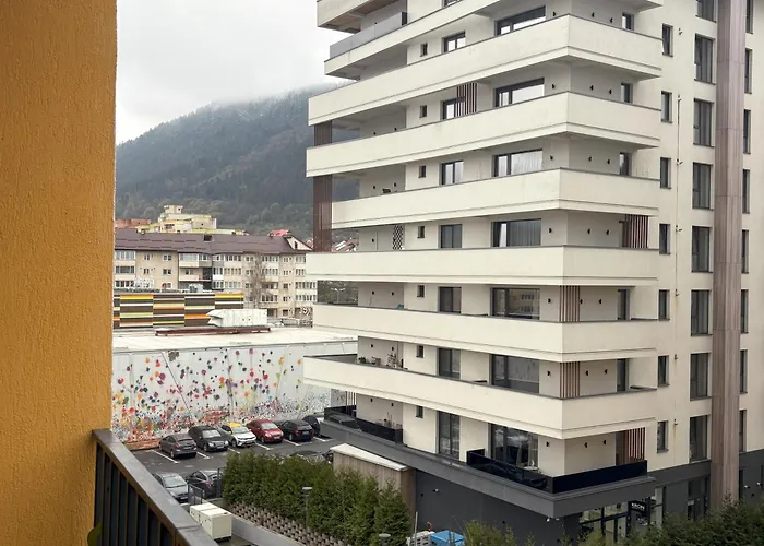 Bright & Quiet Mountain - Private Parking * Brasov