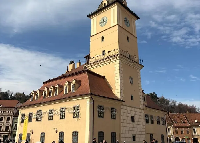 Bright & Quiet Mountain - Private Parking Apartment