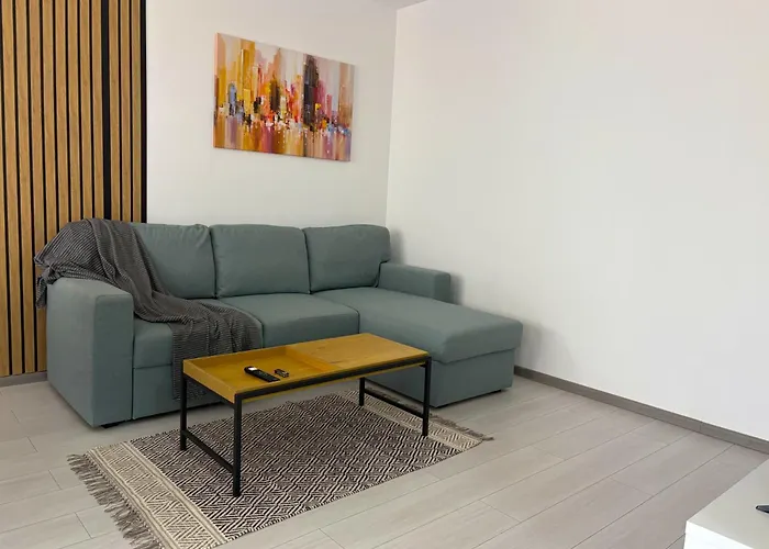 Apartament Bright & Quiet Mountain - Private Parking *